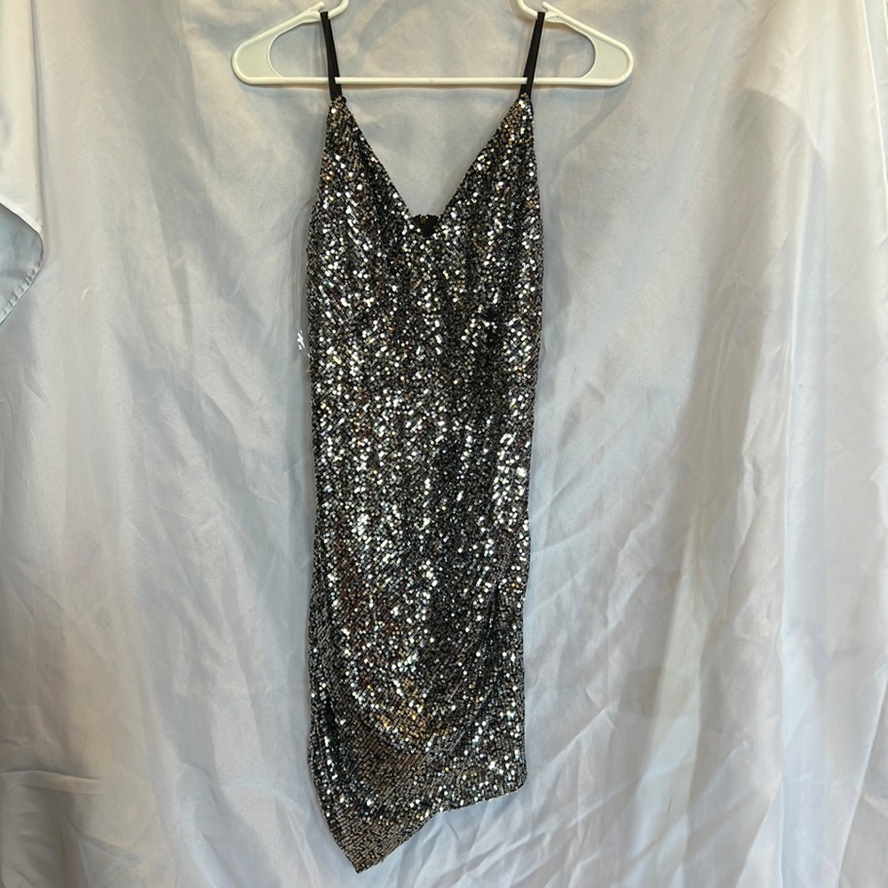 Black and silver sequins homecoming party semi formal dress size medium
